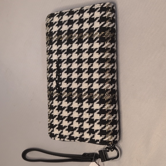 Betsey Johnson Black, White, Gold Houndstooth Zip Around Wristlet Clutch Wallet - Picture 4 of 12